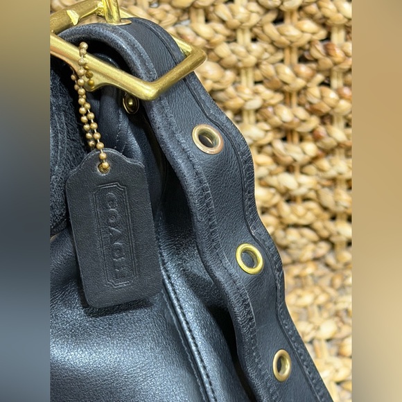 Vintage Coach 9953 Helen Legacy Leather Bucket Bag - Picture 5 of 7